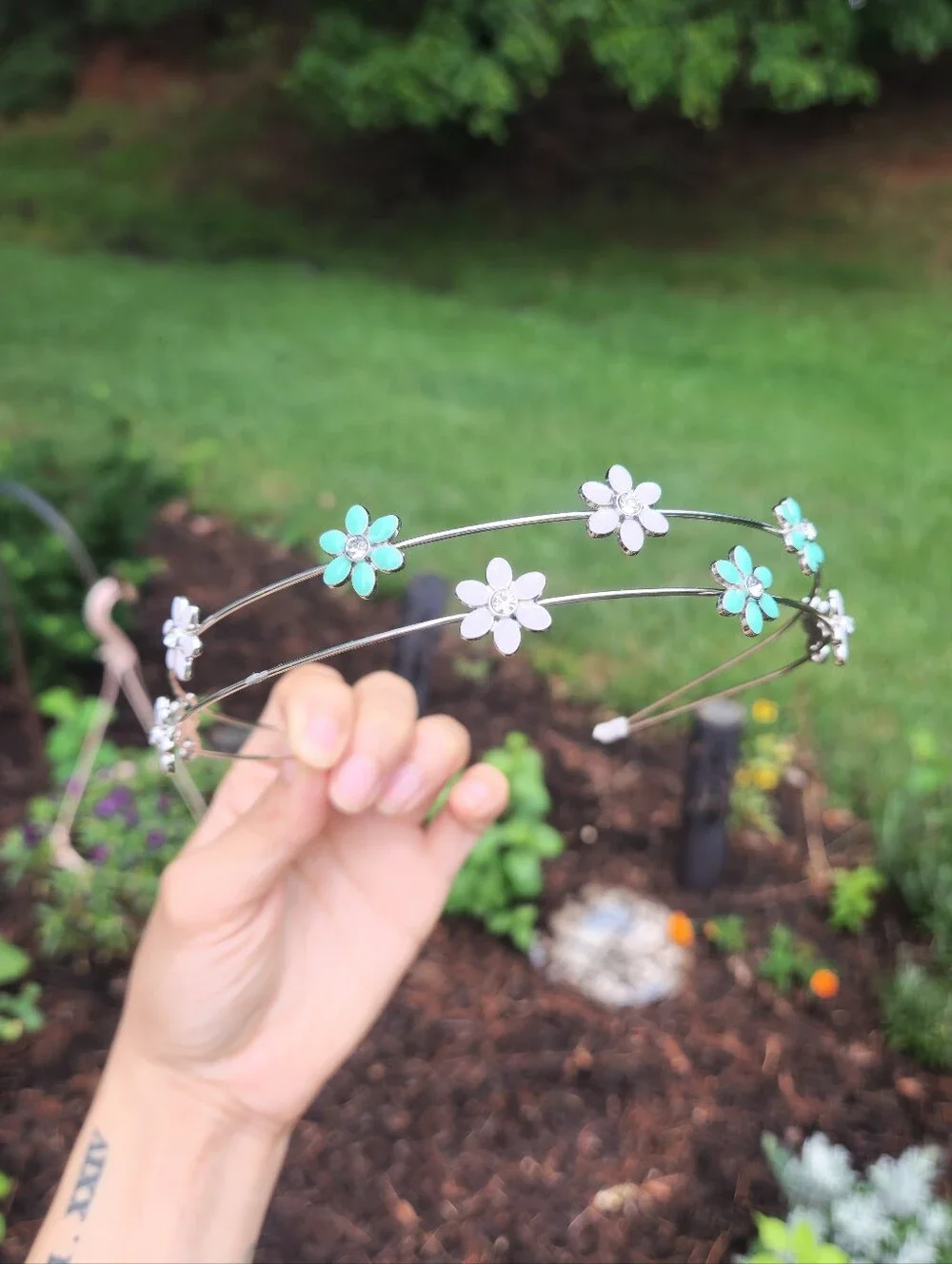 Floral Double-Band Wire Headband with Mint and White Enamel Flowers